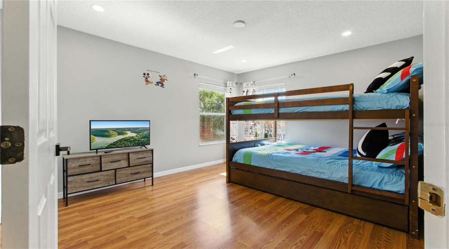 DAVENPORT, Florida 33897, 5 Bedrooms Bedrooms, ,4 BathroomsBathrooms,Residential,For Sale,CORDOVA,0,MFRO6322198