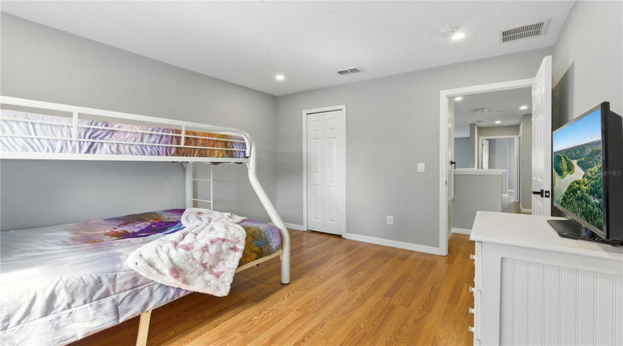 DAVENPORT, Florida 33897, 5 Bedrooms Bedrooms, ,4 BathroomsBathrooms,Residential,For Sale,CORDOVA,0,MFRO6322198