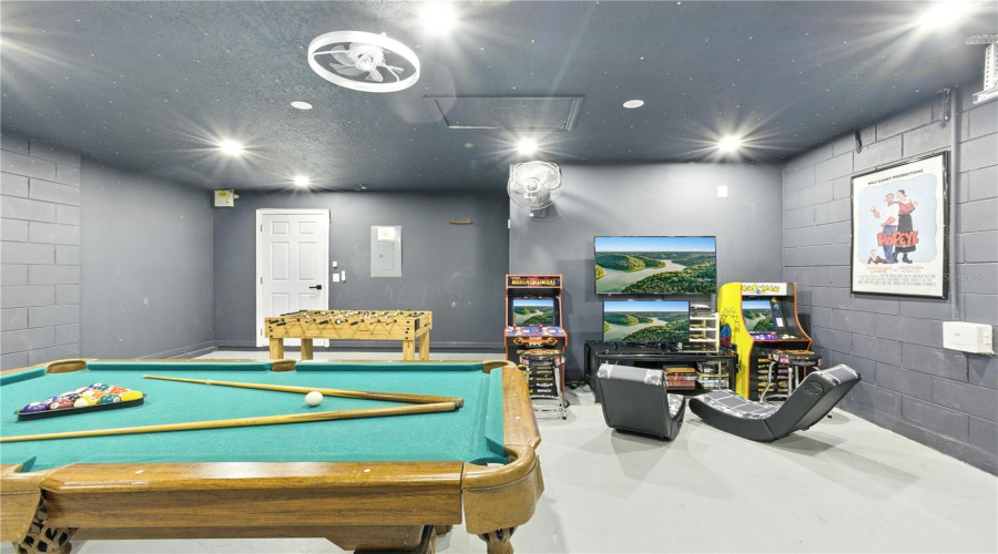 DAVENPORT, Florida 33897, 5 Bedrooms Bedrooms, ,4 BathroomsBathrooms,Residential,For Sale,CORDOVA,0,MFRO6322198