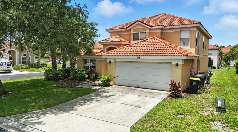 DAVENPORT, Florida 33897, 5 Bedrooms Bedrooms, ,4 BathroomsBathrooms,Residential,For Sale,CORDOVA,0,MFRO6322198