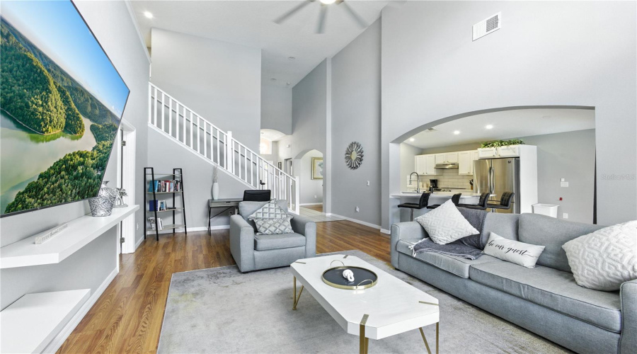 DAVENPORT, Florida 33897, 5 Bedrooms Bedrooms, ,4 BathroomsBathrooms,Residential,For Sale,CORDOVA,0,MFRO6322198