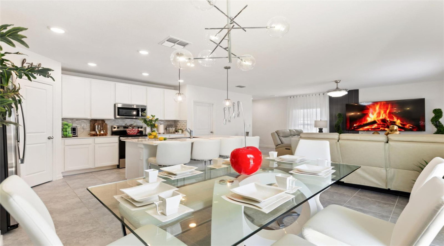 DAVENPORT, Florida 33837, 4 Bedrooms Bedrooms, ,2 BathroomsBathrooms,Residential,For Sale,NIAGRA DRIVE,0,MFRS5143440