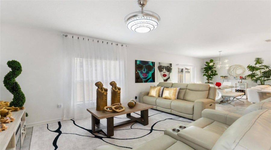 DAVENPORT, Florida 33837, 4 Bedrooms Bedrooms, ,2 BathroomsBathrooms,Residential,For Sale,NIAGRA DRIVE,0,MFRS5143440