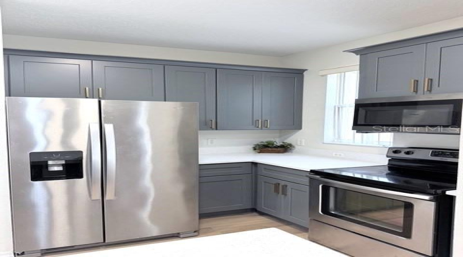 KISSIMMEE, Florida 34746, 4 Bedrooms Bedrooms, ,3 BathroomsBathrooms,Residential,For Sale,BEACH,0,MFRO6382522