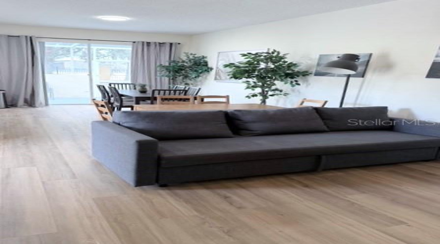 KISSIMMEE, Florida 34746, 4 Bedrooms Bedrooms, ,3 BathroomsBathrooms,Residential,For Sale,BEACH,0,MFRO6382522