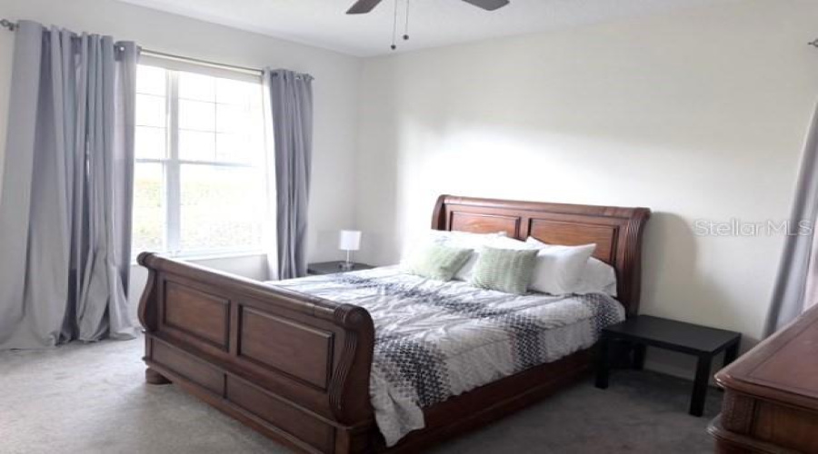 KISSIMMEE, Florida 34746, 4 Bedrooms Bedrooms, ,3 BathroomsBathrooms,Residential,For Sale,BEACH,0,MFRO6382522