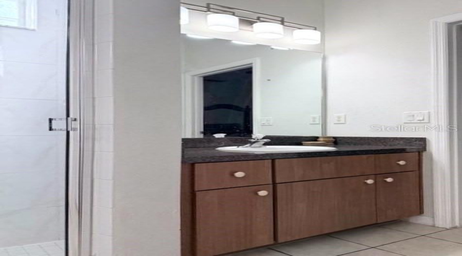 KISSIMMEE, Florida 34746, 4 Bedrooms Bedrooms, ,3 BathroomsBathrooms,Residential,For Sale,BEACH,0,MFRO6382522