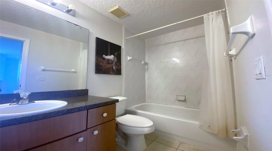 KISSIMMEE, Florida 34746, 4 Bedrooms Bedrooms, ,3 BathroomsBathrooms,Residential,For Sale,BEACH,0,MFRO6382522