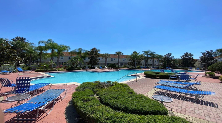 KISSIMMEE, Florida 34746, 4 Bedrooms Bedrooms, ,3 BathroomsBathrooms,Residential,For Sale,BEACH,0,MFRO6382522