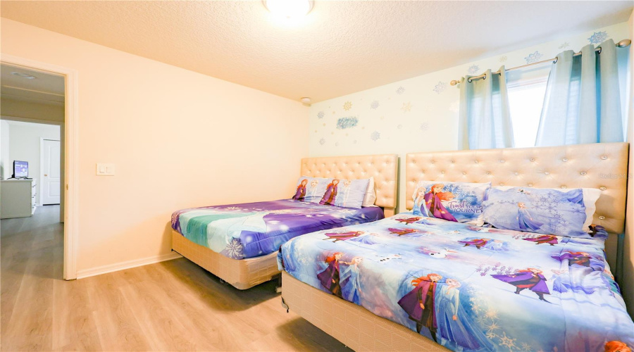 KISSIMMEE, Florida 34747, 9 Bedrooms Bedrooms, ,6 BathroomsBathrooms,Residential,For Sale,MACAPA,0,MFRO6382041