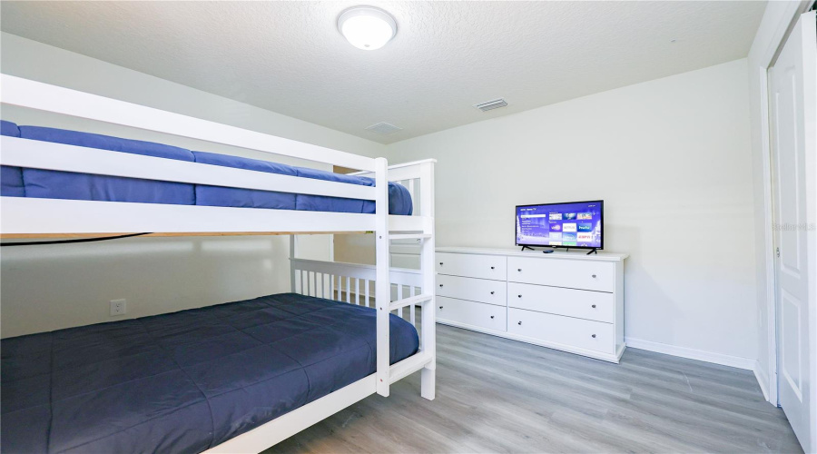 KISSIMMEE, Florida 34747, 9 Bedrooms Bedrooms, ,6 BathroomsBathrooms,Residential,For Sale,MACAPA,0,MFRO6382041