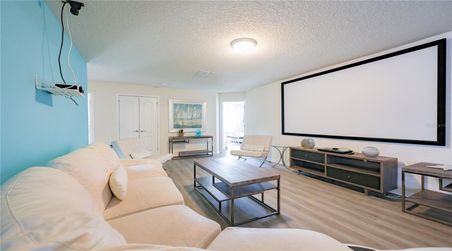 KISSIMMEE, Florida 34747, 9 Bedrooms Bedrooms, ,6 BathroomsBathrooms,Residential,For Sale,MACAPA,0,MFRO6382041