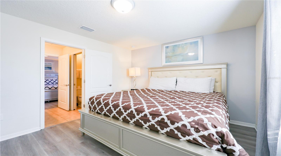 KISSIMMEE, Florida 34747, 9 Bedrooms Bedrooms, ,6 BathroomsBathrooms,Residential,For Sale,MACAPA,0,MFRO6382041