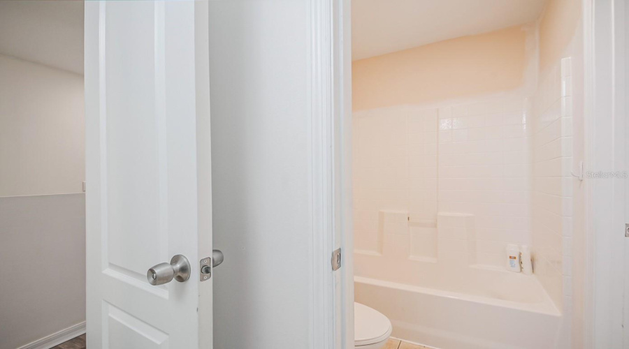 KISSIMMEE, Florida 34746, 4 Bedrooms Bedrooms, ,2 BathroomsBathrooms,Residential,For Sale,HOPEWELL,0,MFRS5143810