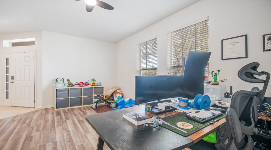 KISSIMMEE, Florida 34746, 4 Bedrooms Bedrooms, ,2 BathroomsBathrooms,Residential,For Sale,HOPEWELL,0,MFRS5143810