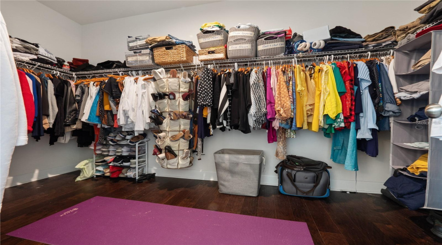 Master walk-in Closet