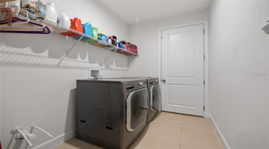 Common laundry area