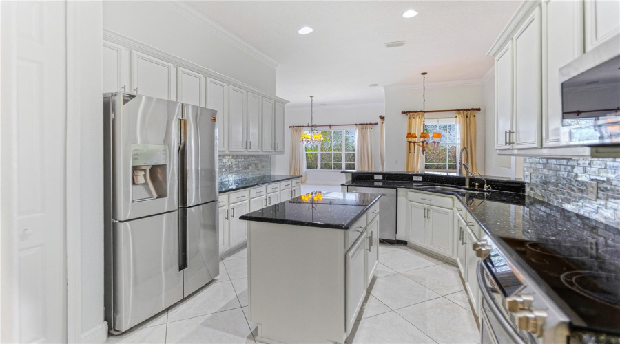 KISSIMMEE, Florida 34746, 5 Bedrooms Bedrooms, ,3 BathroomsBathrooms,Residential,For Sale,VALLEYVIEW,0,MFRS5143932