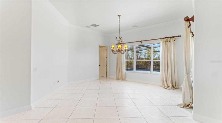 KISSIMMEE, Florida 34746, 5 Bedrooms Bedrooms, ,3 BathroomsBathrooms,Residential,For Sale,VALLEYVIEW,0,MFRS5143932