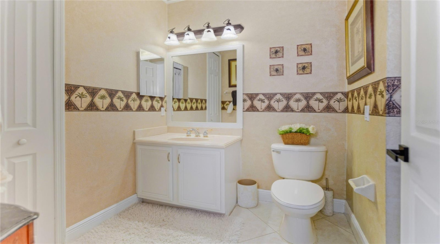 KISSIMMEE, Florida 34746, 5 Bedrooms Bedrooms, ,3 BathroomsBathrooms,Residential,For Sale,VALLEYVIEW,0,MFRS5143932