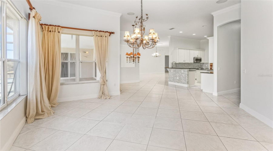 KISSIMMEE, Florida 34746, 5 Bedrooms Bedrooms, ,3 BathroomsBathrooms,Residential,For Sale,VALLEYVIEW,0,MFRS5143932