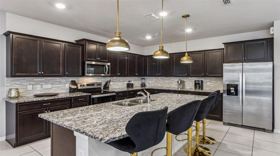 Address not available!, 10 Bedrooms Bedrooms, ,8 BathroomsBathrooms,Residential,For Sale,0,MFRW7883068