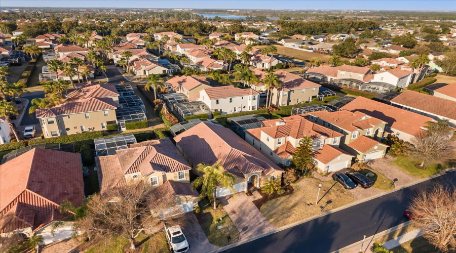 DAVENPORT, Florida 33897, 4 Bedrooms Bedrooms, ,3 BathroomsBathrooms,Residential,For Sale,TUSCAN HILLS,0,MFRO6382310