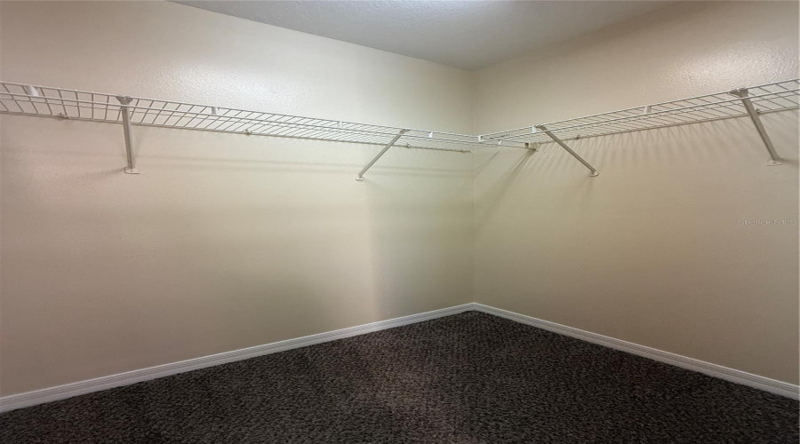 KISSIMMEE, Florida 34746, 4 Bedrooms Bedrooms, ,3 BathroomsBathrooms,Residential,For Sale,MARSHFIELD PRESERVE,0,MFRO6381743