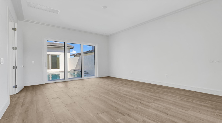 DAVENPORT, Florida 33837, 4 Bedrooms Bedrooms, ,3 BathroomsBathrooms,Residential,For Sale,KENSINGTON,0,MFRO6382919