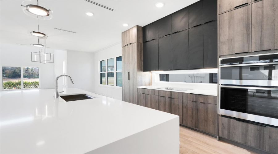 DAVENPORT, Florida 33837, 4 Bedrooms Bedrooms, ,3 BathroomsBathrooms,Residential,For Sale,KENSINGTON,0,MFRO6382919