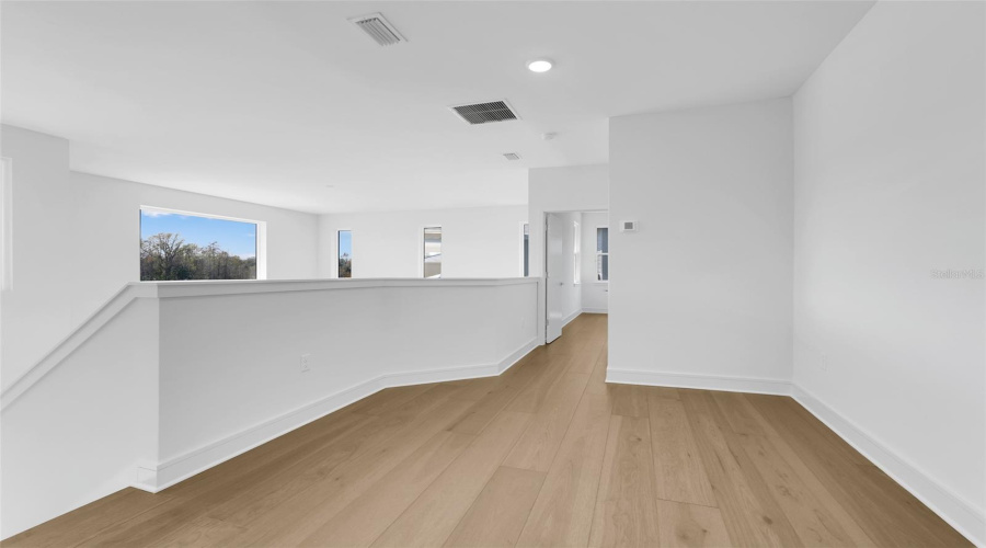 DAVENPORT, Florida 33837, 4 Bedrooms Bedrooms, ,3 BathroomsBathrooms,Residential,For Sale,KENSINGTON,0,MFRO6382919