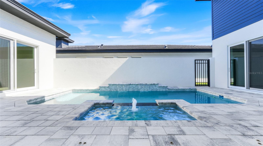 DAVENPORT, Florida 33837, 4 Bedrooms Bedrooms, ,3 BathroomsBathrooms,Residential,For Sale,KENSINGTON,0,MFRO6382919