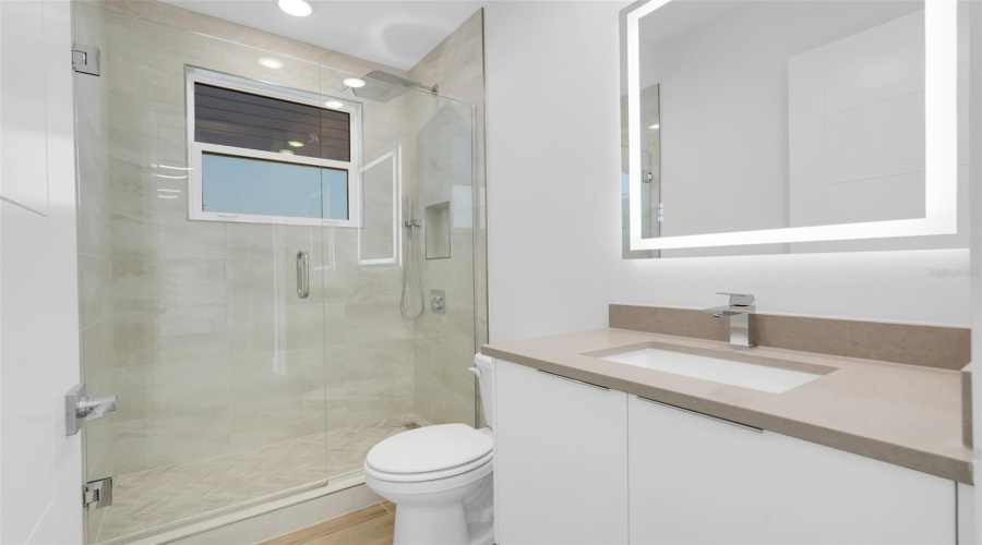 DAVENPORT, Florida 33837, 3 Bedrooms Bedrooms, ,3 BathroomsBathrooms,Residential,For Sale,KENSINGTON,0,MFRO6382925