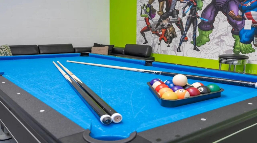 DAVENPORT, Florida 33896, 6 Bedrooms Bedrooms, ,6 BathroomsBathrooms,Residential,For Sale,CRUDEN BAY,0,MFRO6382738