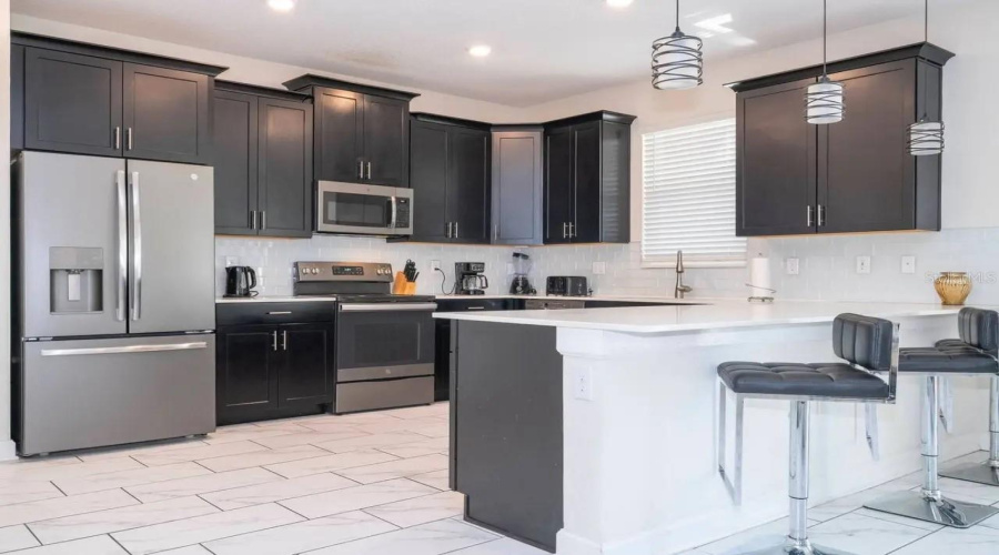 DAVENPORT, Florida 33896, 6 Bedrooms Bedrooms, ,6 BathroomsBathrooms,Residential,For Sale,CRUDEN BAY,0,MFRO6382738