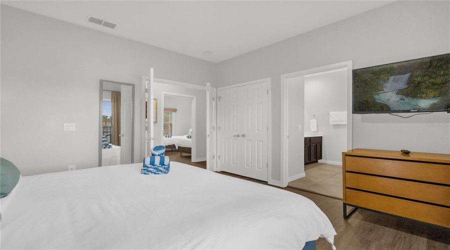 KISSIMMEE, Florida 34746, 2 Bedrooms Bedrooms, ,2 BathroomsBathrooms,Residential,For Sale,COUPE,0,MFRO6343730