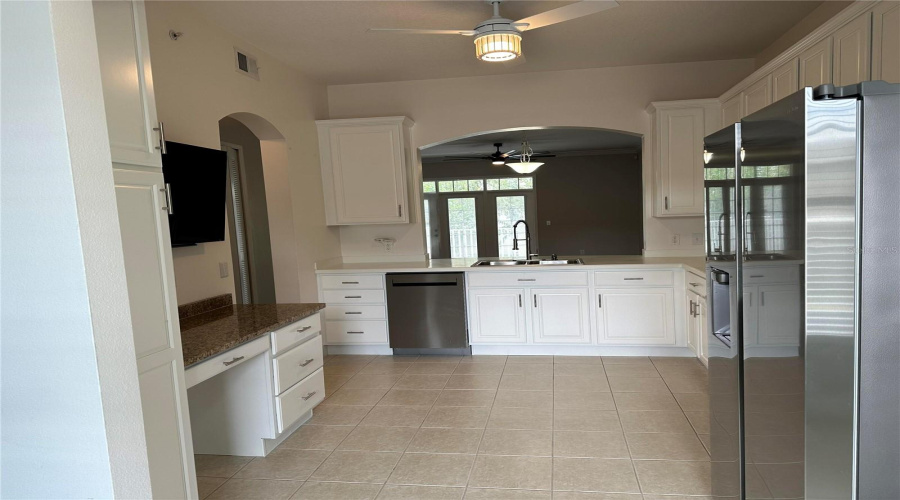 KISSIMMEE, Florida 34747, 2 Bedrooms Bedrooms, ,2 BathroomsBathrooms,Residential,For Sale,CELEBRATION,0,MFRO6383073
