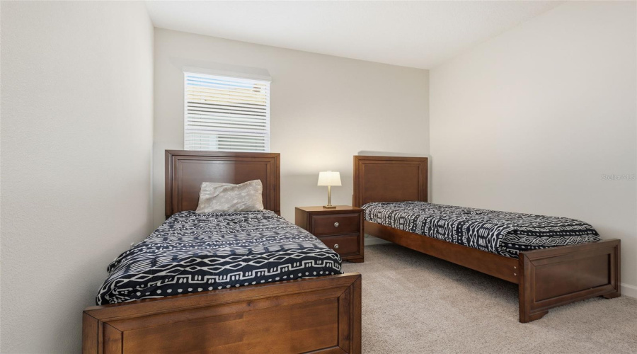 KISSIMMEE, Florida 34746, 4 Bedrooms Bedrooms, ,3 BathroomsBathrooms,Residential,For Sale,SEQUEL,0,MFRO6383099