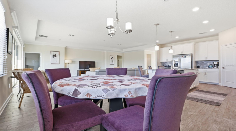 KISSIMMEE, Florida 34746, 4 Bedrooms Bedrooms, ,3 BathroomsBathrooms,Residential,For Sale,SEQUEL,0,MFRO6383099