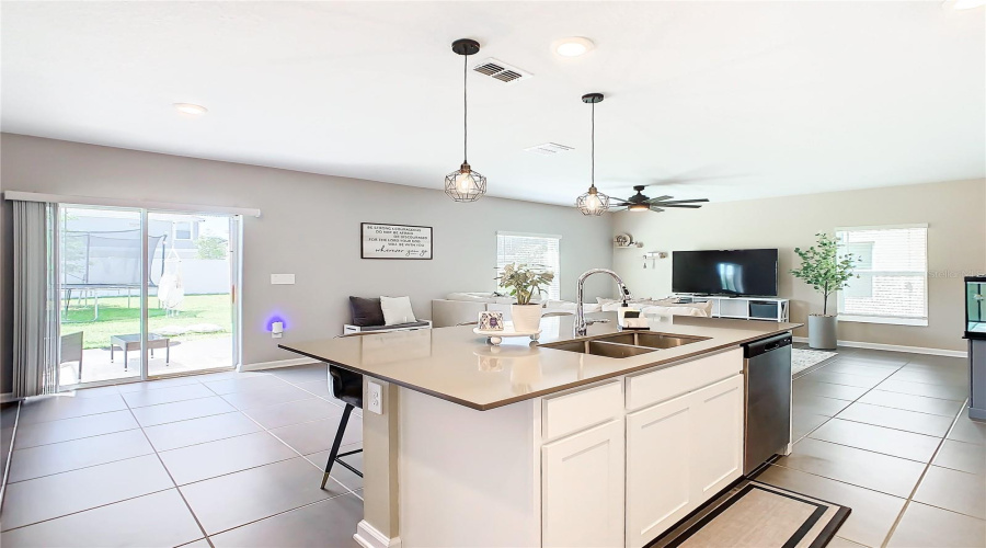 DAVENPORT, Florida 33837, 4 Bedrooms Bedrooms, ,2 BathroomsBathrooms,Residential,For Sale,JOHN JACOB,0,MFRS5144008