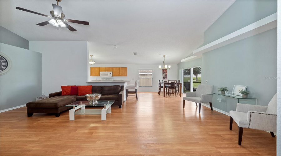 DAVENPORT, Florida 33837, 3 Bedrooms Bedrooms, ,2 BathroomsBathrooms,Residential,For Sale,ROLLINS,0,MFRO6359304