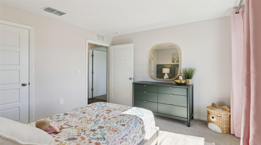 DAVENPORT, Florida 33837, 4 Bedrooms Bedrooms, ,2 BathroomsBathrooms,Residential,For Sale,MOUNTAIN,0,MFRO6383069