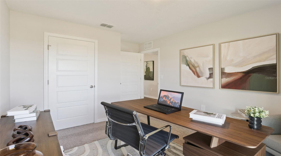 DAVENPORT, Florida 33837, 4 Bedrooms Bedrooms, ,2 BathroomsBathrooms,Residential,For Sale,MOUNTAIN,0,MFRO6383069