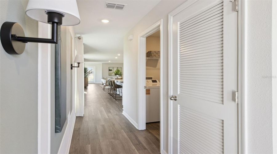 DAVENPORT, Florida 33837, 4 Bedrooms Bedrooms, ,2 BathroomsBathrooms,Residential,For Sale,MOUNTAIN,0,MFRO6383069