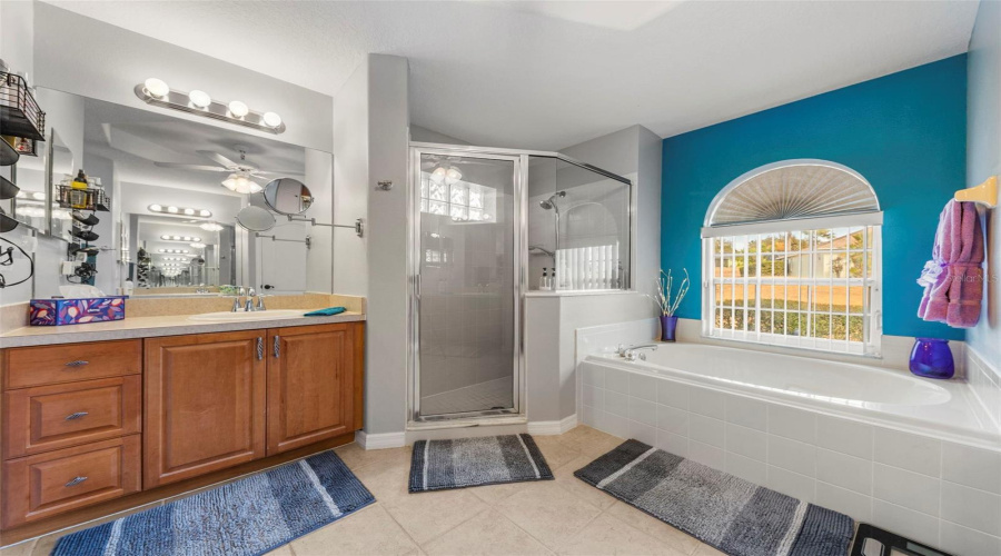 DAVENPORT, Florida 33897, 4 Bedrooms Bedrooms, ,2 BathroomsBathrooms,Residential,For Sale,DOLCETTO,0,MFRG5108194