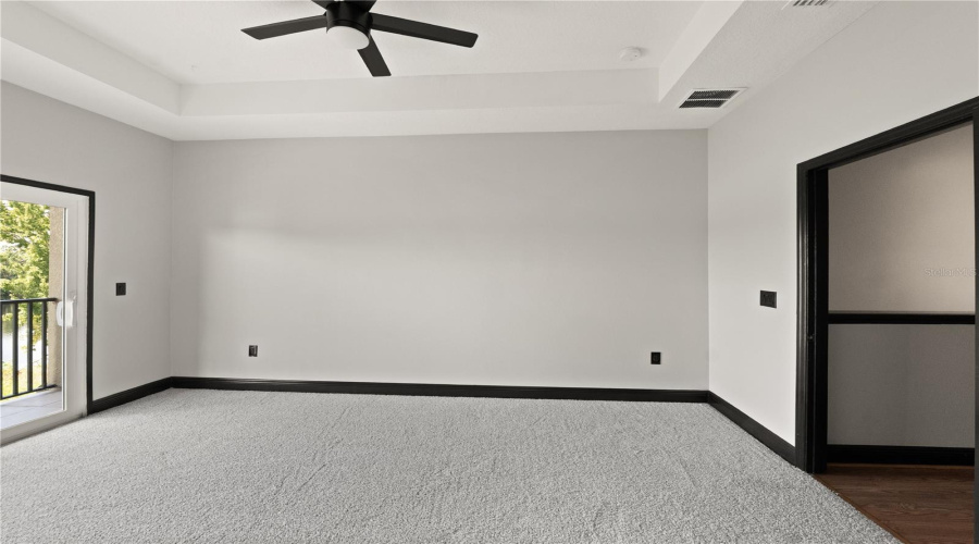 DAVENPORT, Florida 33896, 4 Bedrooms Bedrooms, ,2 BathroomsBathrooms,Residential,For Sale,LAKE SHORE,0,MFRTB8475879