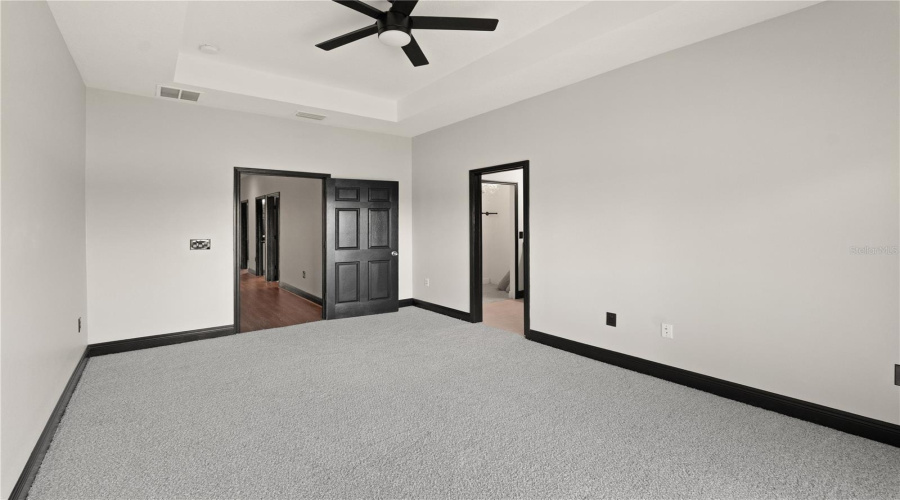 DAVENPORT, Florida 33896, 4 Bedrooms Bedrooms, ,2 BathroomsBathrooms,Residential,For Sale,LAKE SHORE,0,MFRTB8475879