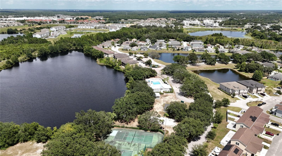 DAVENPORT, Florida 33896, 4 Bedrooms Bedrooms, ,2 BathroomsBathrooms,Residential,For Sale,LAKE SHORE,0,MFRTB8475879