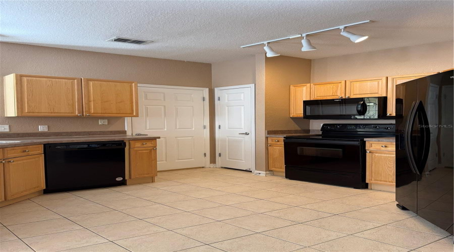 DAVENPORT, Florida 33896, 2 Bedrooms Bedrooms, ,2 BathroomsBathrooms,Residential,For Sale,TERRACE RIDGE,0,MFRS5143378