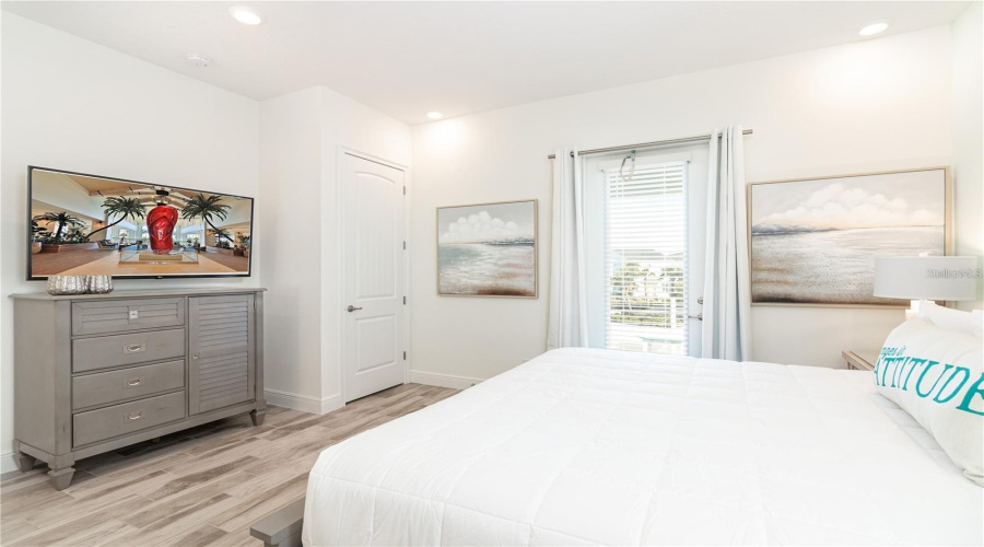 KISSIMMEE, Florida 34747, 2 Bedrooms Bedrooms, ,2 BathroomsBathrooms,Residential,For Sale,KNEE DEEP,0,MFRO6383023